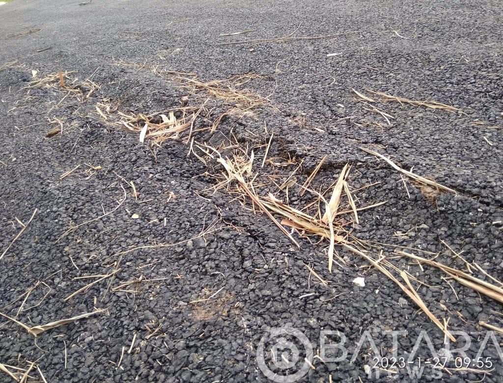 Proyek Fisik Pengaspalan Jalan Desa Banyudono Diduga di Kerjakan Asal Jadi