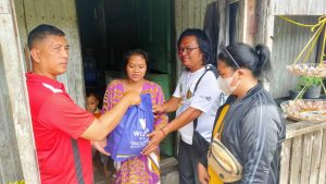 Wartawan Dan Polisi Kotabaru Maknai HPN Untuk Berbagi Dengan Sesama