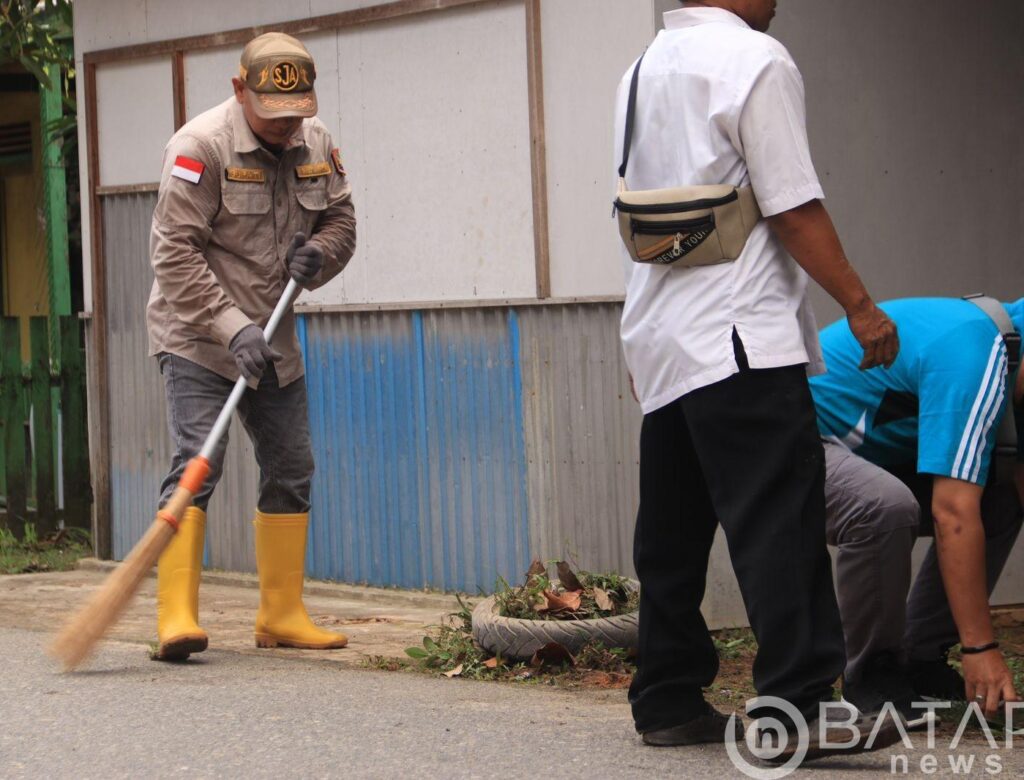 Keseriusan Bupati Kotabaru Dalam Mengatasi Sampah, Berbuah Penghargaan Dari Kementrian LHK RI