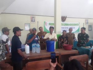 Forkopimcam Bubulan Mengadakan Pelatihan Pembuatan Pupuk Organik untuk Masyarakat Desa Hutan