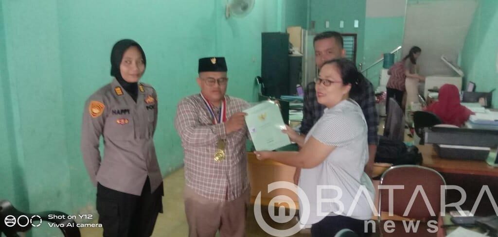 Bermanfaat Pengobatan Gratis Pada Dunia | Ini Detik-detik Uluran Tangan Kapolri Rumah dan Klinik Kepada Muhammad Ja’far Hasibuan Sang Ilmuwan Berkelas Dunia