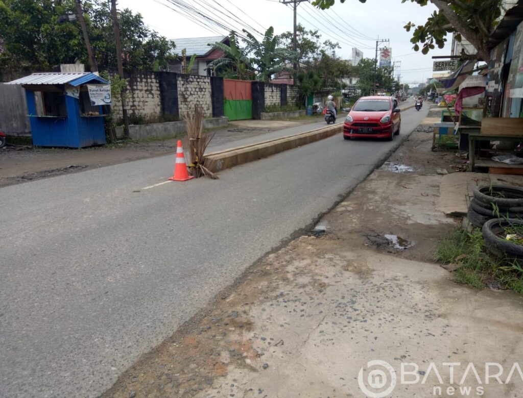 Mangkir Ketika RDP, Kadis PUPR Disebut Hanya Piawai Pansos Salurkan Bansos