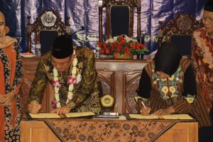 Gandengan Universitas DR. Soetomo, Pemkab Kotabaru Fokus Tingkatkan SDM Untuk Persiapan IKN