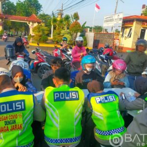 Satlantas Polresta Pati Menilang 152 Pelanggar yang Gunakan Jalur Mobil Sebagai Alternatif
