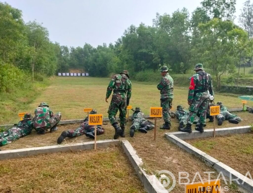 Pertajam Kemampuan Menembak Prajurit, Kodim Rembang Gelar Latbakjatri TW. I TA 2023