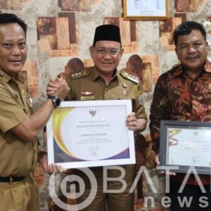 Awali 2023 dengan Manis, Pemkab Kotabaru Tambah Koleksi Penghargaan