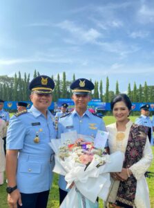 Putra Dirren dan Dirharpesbang Koharmatau Dilantik Menjadi Perwira Penerbang Muda TNI AU