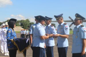 Serah Terima Jabatan Dansathar 12 dan Dansathar 15