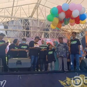 Di Hari Ultah Ke 28 Bos Muda Farika Dapatkan Hadiah Mewah Dan Spesial Dari Orang Tuanya