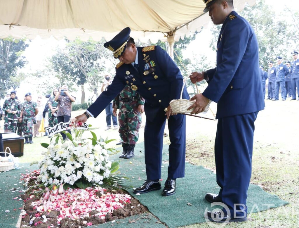 Marsda TNI (Purn) Sudjarwo Wafat dan Dimakamkan Secara Militer