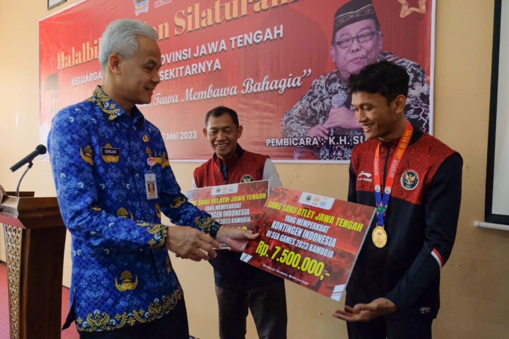 Bertemu Atlet Peraih Emas Asal Jateng, Ganjar Siap Bantu Wujudkan Mimpi Para Atlet