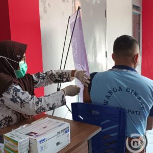 Antisipasi Penyakit Menular, 135 Warga Binaan LP Pati Disuntik Vaksin