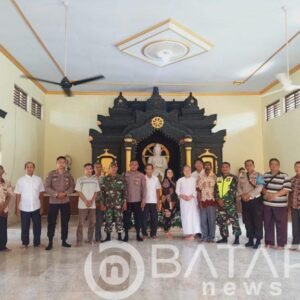 Polres Rembang Turunkan Personil Gelar Pengamanan Perayaan Waisak Di Sejumlah Vihara