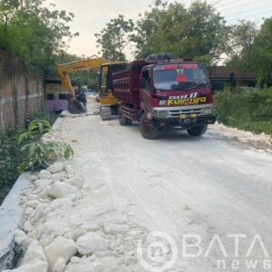 Warga Gajah Bojonegoro Menggerutu Gegara Proyek Pembangunan Dijadikan Ajang Bisnis