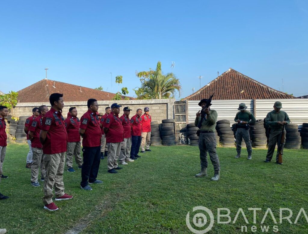 Antisipati Terjadinya Kerusuhan ! Petugas LP Bojonegoro Gelar Latihan Menembak Bersama Korps Brimob