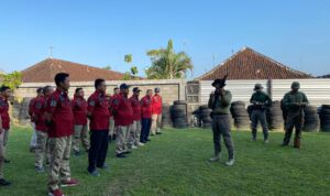 Antisipati Terjadinya Kerusuhan ! Petugas LP Bojonegoro Gelar Latihan Menembak Bersama Korps Brimob