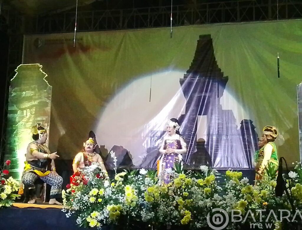 Hadiri Pagelaran Ketoprak Plesiran Di Bojonegoro, Seperti Ini Permintaan Purnawirawan Bintang Satu Korps Marinir