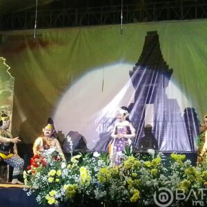 Hadiri Pagelaran Ketoprak Plesiran Di Bojonegoro, Seperti Ini Permintaan Purnawirawan Bintang Satu Korps Marinir