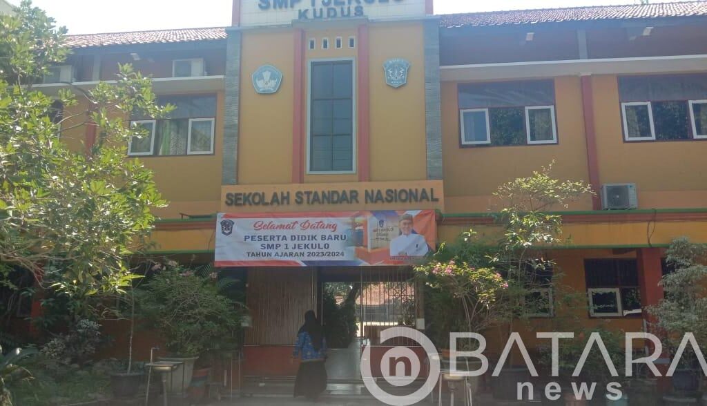 #Gubernur Jateng Ganjar Pranowo: Tolong Sikat Dugaan Pungli Di SMP 1 Jekulo Kudus Dan Diduga Masih Banyak Disekolahkan Lainya