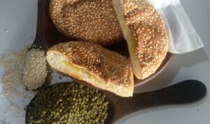 Wau ! Roti Buatan Napi Lapas Pati Ternyata Enak Rasanya, Murah Harganya.