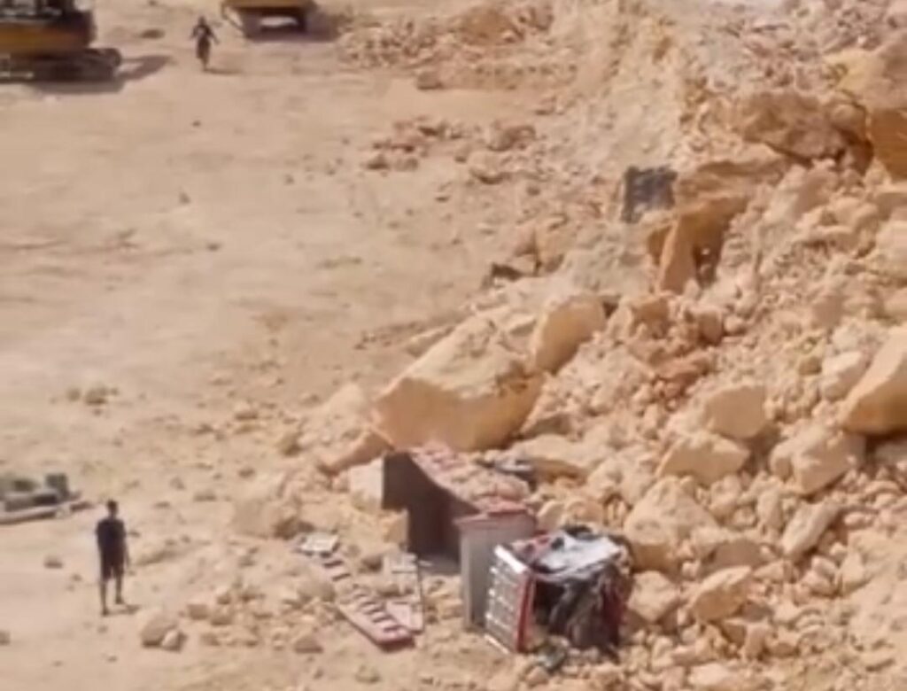 Lagi-lagi Longsor Galian C Sukolilo Timbulkan Korban Jiwa