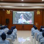 Wara Koharmatau mengikuti Pembekalan Ibu Winayadhati Kanya Sena 