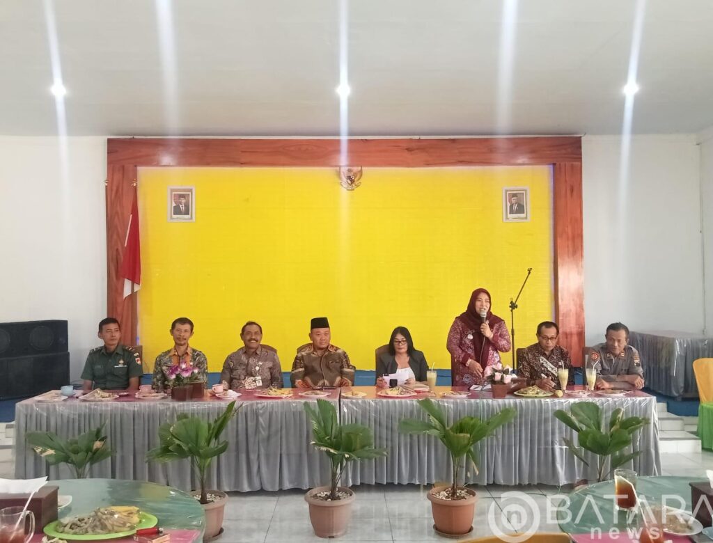 Forkopincam Sumber Hadiri Sosialisasi Koperasi Untuk Program Sentra Ekonomi Desa Oleh PT. Medal Cahaya Bhuana Arta ( MCBA)