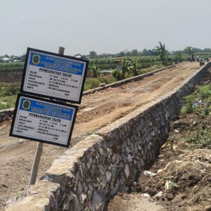 Ngawur Dalam Menggunakan Material Untuk Talud Di Desa Bangsalrejo, Diduga Ada Yang Ingin Cari Untung Besar Di Balik Itu