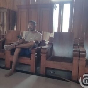 Arogan, Oknum ASN Maki Warga Setren Ngasem Tanpa Sebab