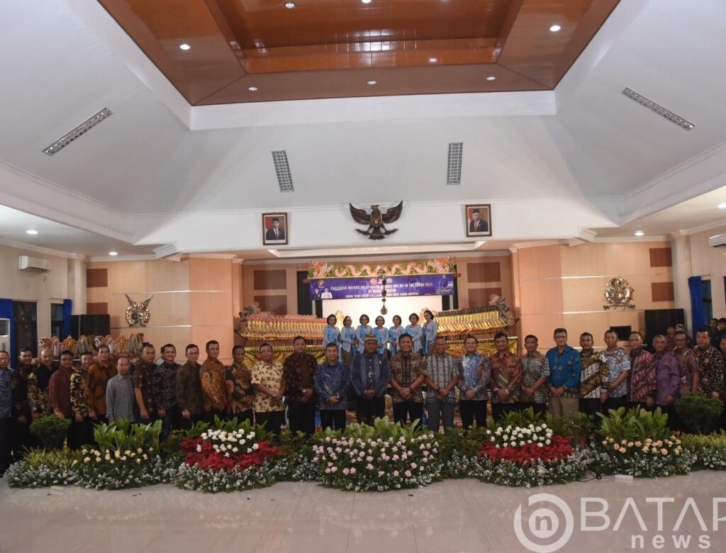 HUT Ke-78 TNI, Koharmatau Gelar Pertunjukan Wayang Kulit