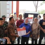 Komisi VIII Hj. Sri wulan Dan Kementrian Sosial RI Berikan Bantuan Sosial Untuk Penyandang Disabilitas Dengan Beragam Kebutuhan