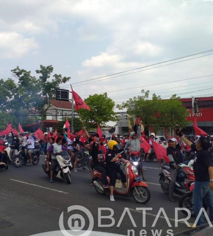 Siapa Yang Mengkordinir Ratusan Masa Bermotor Brong,, membawa Atribut Partai Berlogo Banteng, Ganggu Safari Politik Kaesang Di Pati