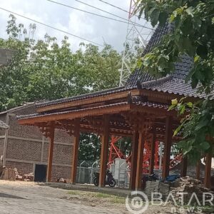 Disinyalir Ilegal, Menara Tower Telekomunikasi Kokoh Berdiri Di Desa Turi Bojonegoro