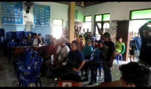 Warga desa tuntut pecat oknum aparatur desa yang berbuat cabul