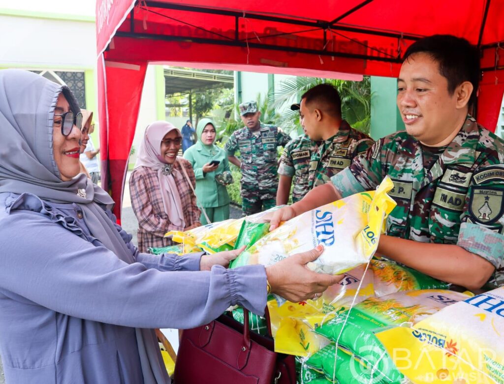 Kodim Bojonegoro gelar Bazar TNI,jelang Hari raya Iedul Fitri