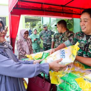 Kodim Bojonegoro gelar Bazar TNI,jelang Hari raya Iedul Fitri