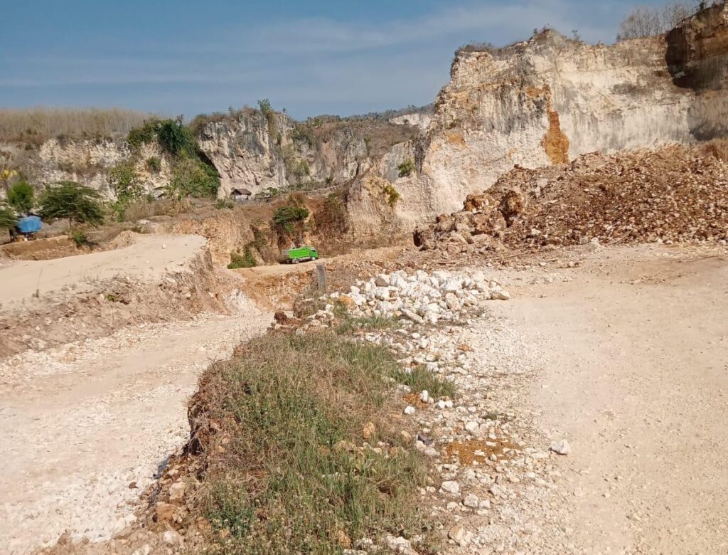 Jelas Garuk Tanah Negara, Tapi Penegak Hukum Di Tuban Mlempem Hadapi Mafia Tambang