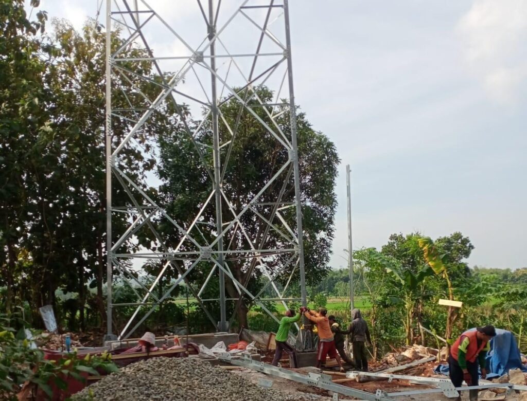 Warga Sumurgung Tuban Cerah Sumringah Setelah Tower Di Desanya Berdiri