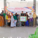 Pastikan Bantuan Tepat Sasaran, Babinsa Koramil 09/Sumberrejo Bojonegoro Kawal Penyaluran BLT-DD