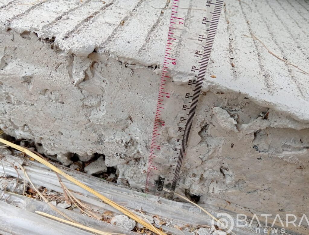 Mengurangi Spesifikasi Proyek Demi Meraup Untung Besar, Rabat Beton Desa Karangkonang