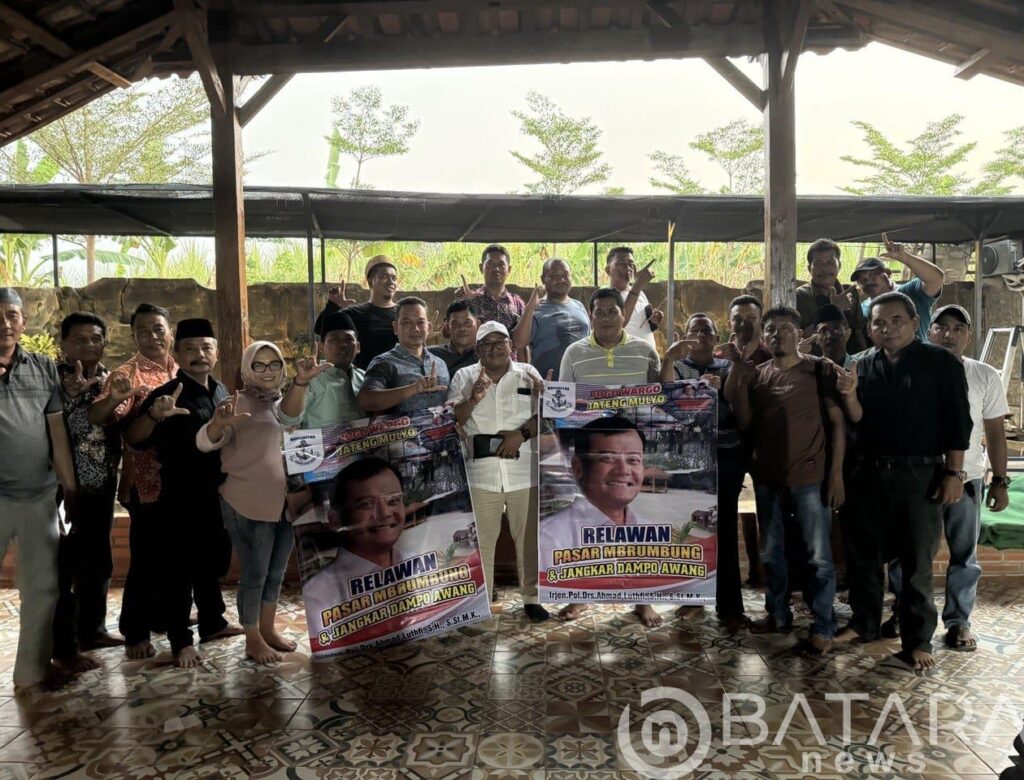 Relawan Pasar Mbrumbung Dan Jangkar Dampo Awang Bersama Tokoh Masyarakat Rembang Bersatu Dukung Irjen Ahmad Luthfi Maju Pilgub Jateng