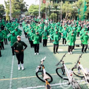 Perkuat Soliditas, Keluarga Besar Kodim Bojonegoro Gelar Jalan Sehat Bersama