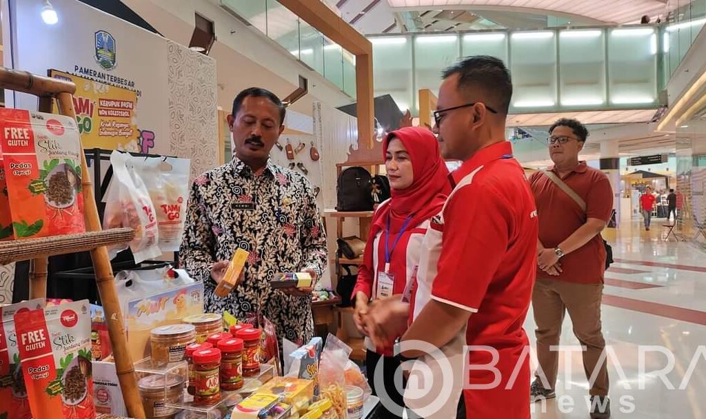 Para Pelaku IKM Bojonegoro Ikut Semarakkan JEEF 2024 di Surabaya