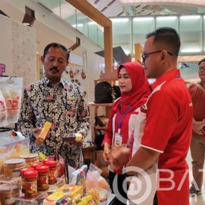 Para Pelaku IKM Bojonegoro Ikut Semarakkan JEEF 2024 di Surabaya