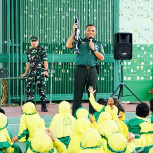 Kunjungi Markas Kodim Bojonegoro, Ratusan Anak PAUD ABA Percontohan dikenalkan Kehidupan TNI