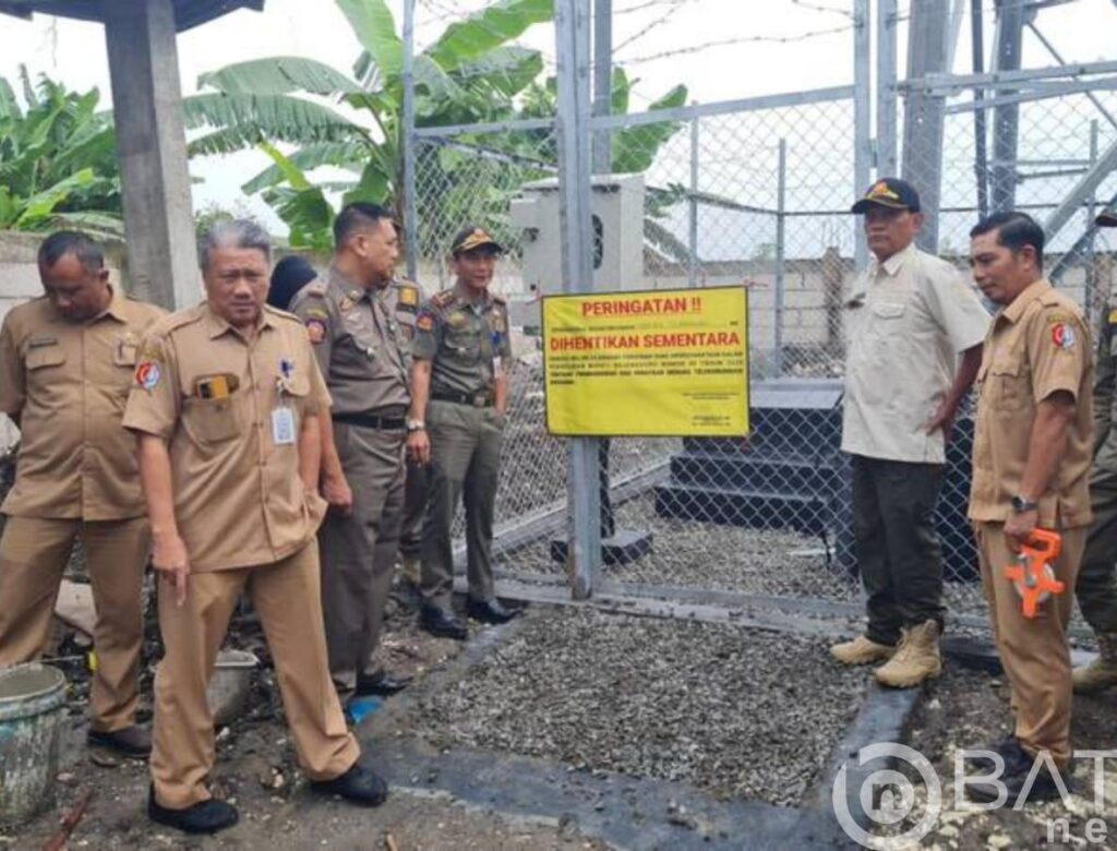 Nekat curi start pendirian menara tower di Desa Sukowati tak berizin di segel satpol PP