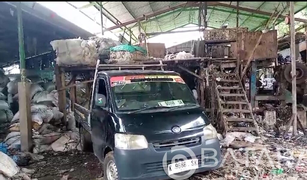 Tanpa Kelengkapan Perijinan, Pengolahan Limbah Plastik Dan Sampah Bawang Putih Dari Salah Satu Pabrik Besar di Pati Jadi Sorotan