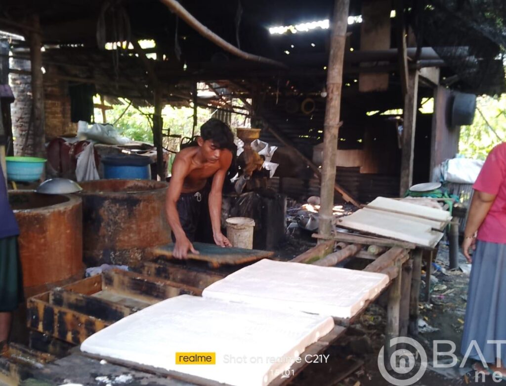 Pelemahan Rupiah Tekan UMKM Produsen Tahu di Bojonegoro, Harga Kedelai Melonjak