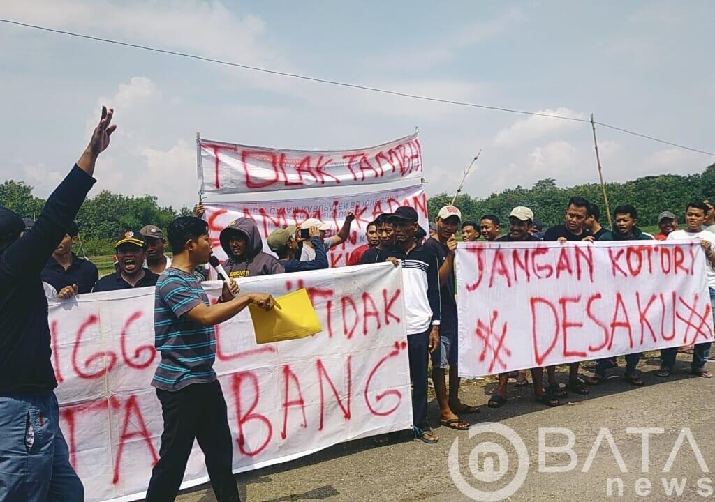 Mafia Tambang Garuk Alam Bojonegoro Beraksi, Warga Ringin Tunggal Demonstrasi