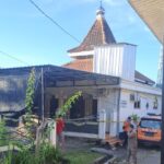 Ngeri !!! Pria Di Bojonegoro Tega Bacok Pasutri Saat Tunaikan Sholat Subuh Di Musholla